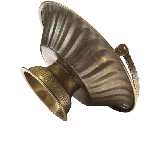Vintage Hand Crafted India Solid Brass Basket with Stand & Handle Candy Holder - Picture 9 of 11